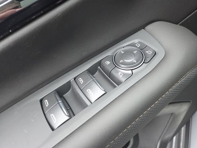 New 2026 Chevrolet Suburban High Country image 11