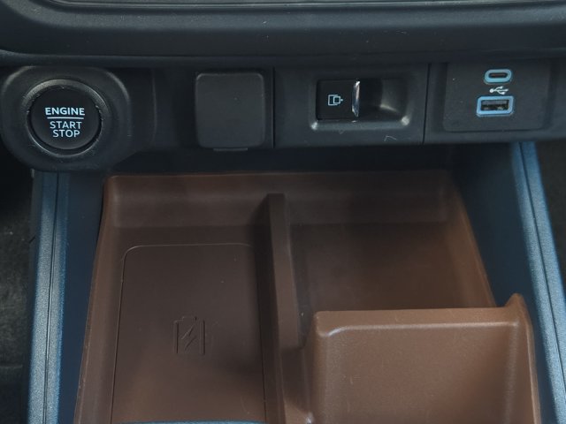 Used 2022 Ford Maverick Lariat w/ Lariat Luxury Package FWD image 23