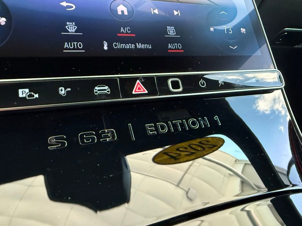 Used 2024 Mercedes-Benz S 63 AMG S w/ Carbon Fiber Exterior Package image 28
