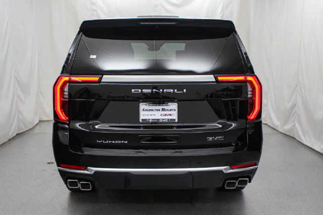 New 2027 GMC Yukon Denali w/ Denali Reserve Package AWD/4WD image 8