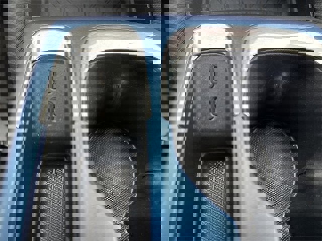 New 2025 Chevrolet Equinox EV LT image 31