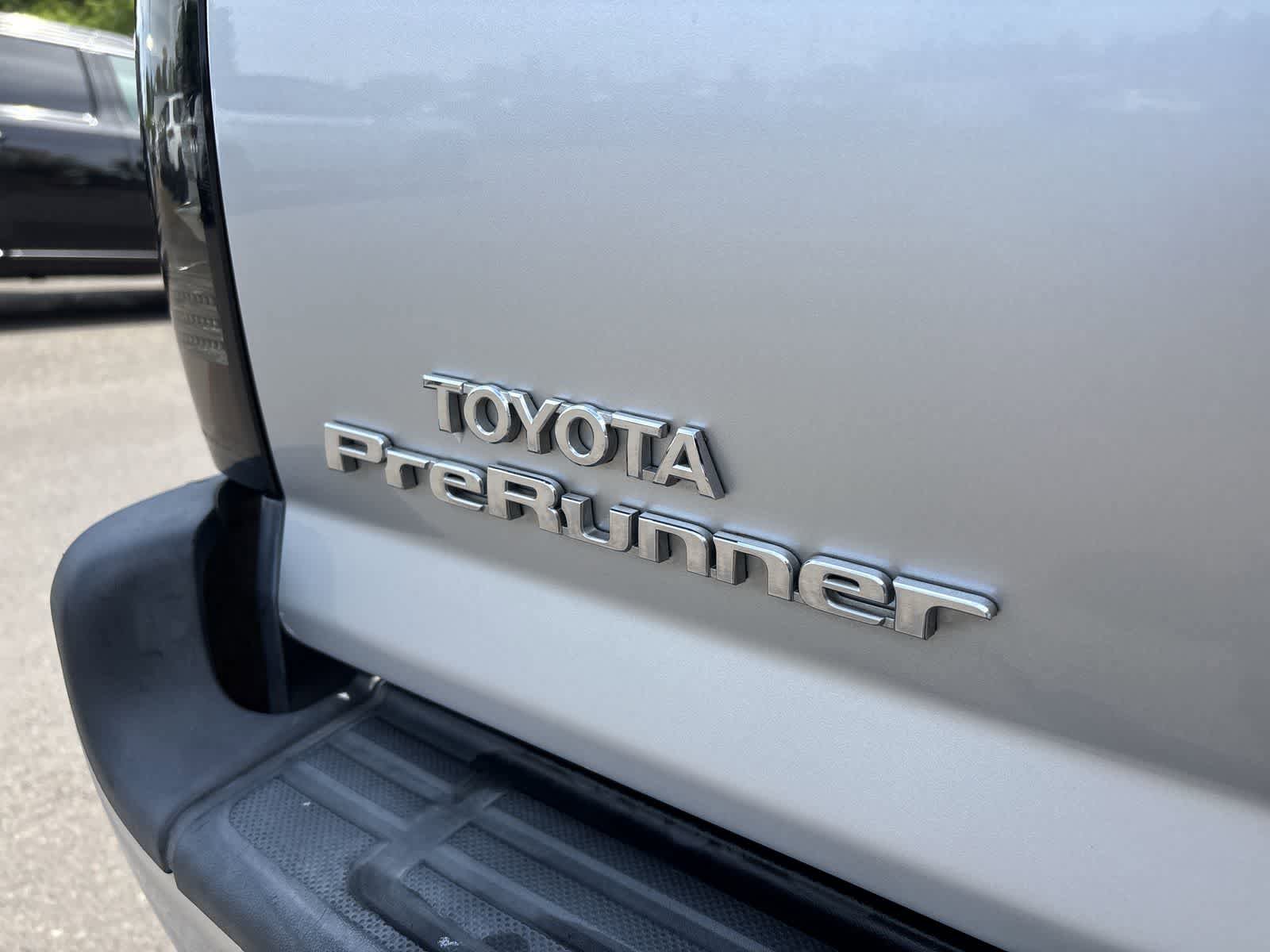 Used 2005 Toyota Tacoma PreRunner RWD image 9