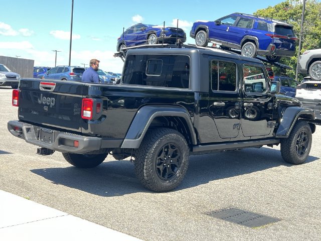 Used 2022 Jeep Gladiator Sport AWD/4WD image 13