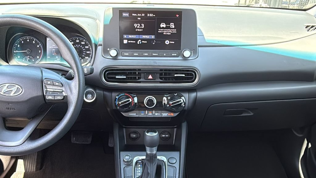 Used 2023 Hyundai Kona SEL FWD image 34