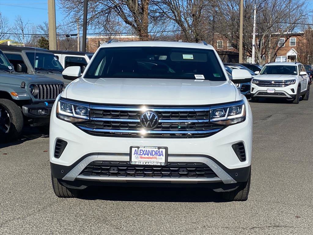 Certified 2023 Volkswagen Atlas Cross Sport SE w/ Panoramic Sunroof Package image 5
