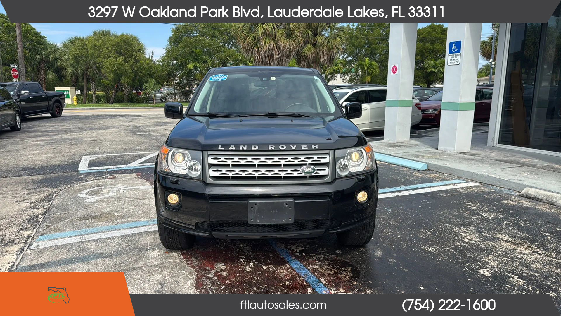 Used 2011 Land Rover LR2 HSE AWD/4WD image 5