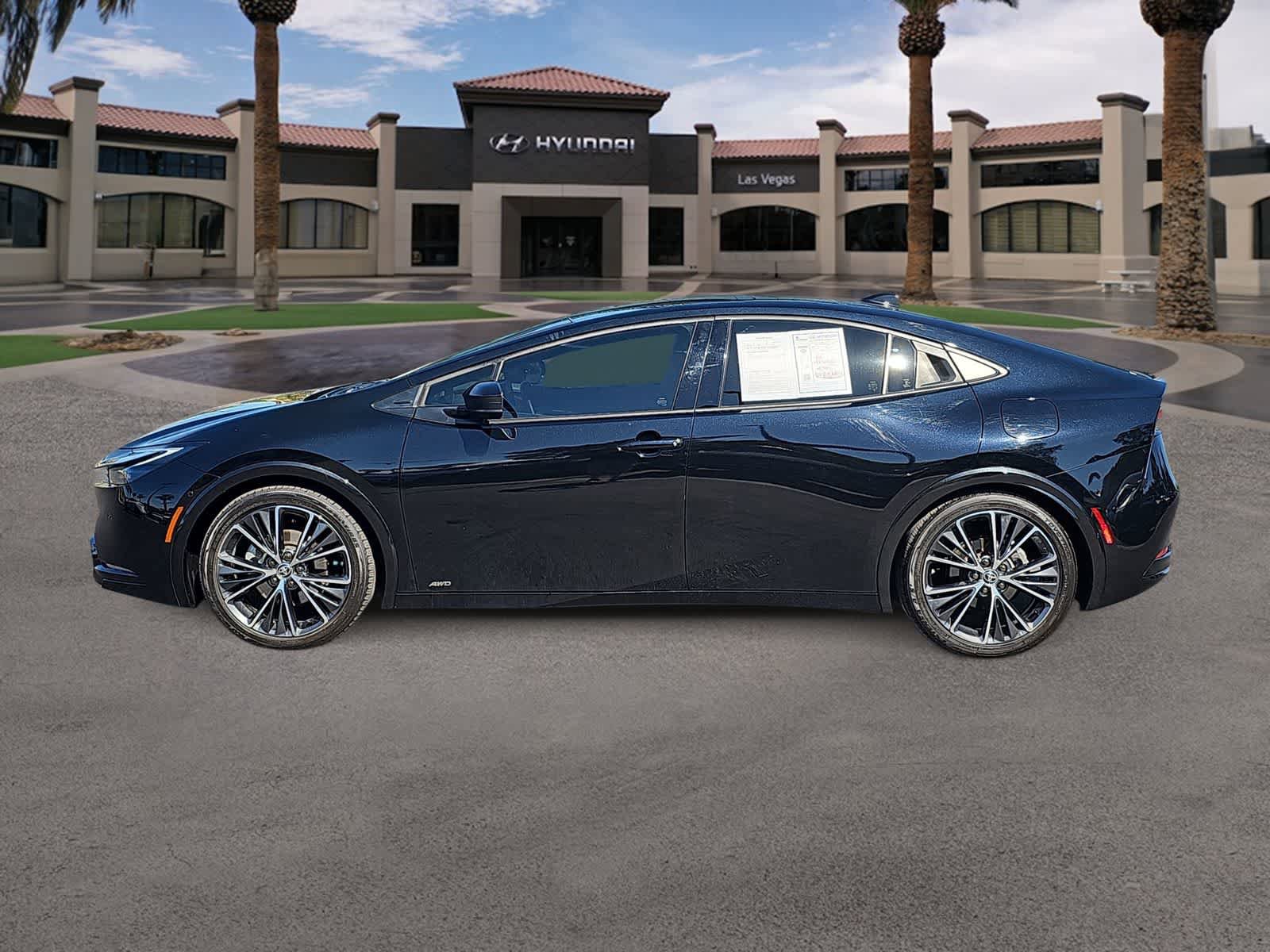 Used 2023 Toyota Prius Limited w/ Limited Premium Package AWD/4WD image 5