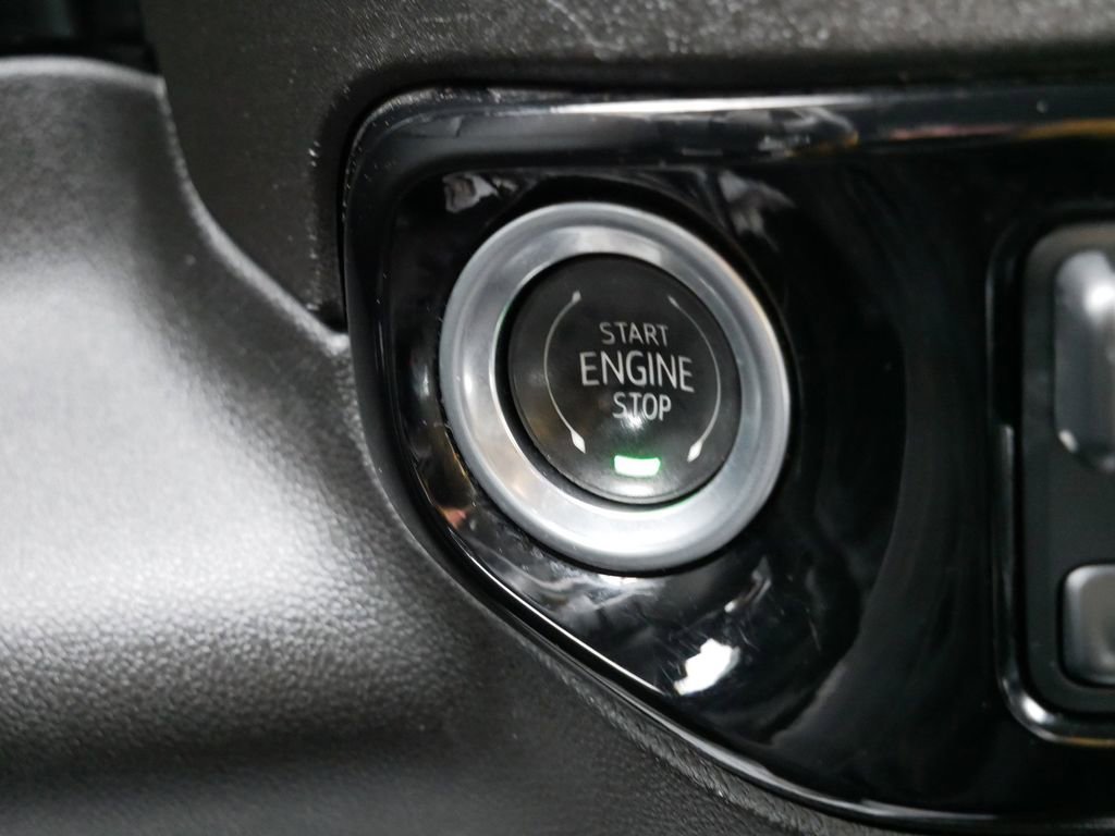 Used 2024 Chevrolet Silverado 1500 RST w/ Convenience Package II AWD/4WD image 34