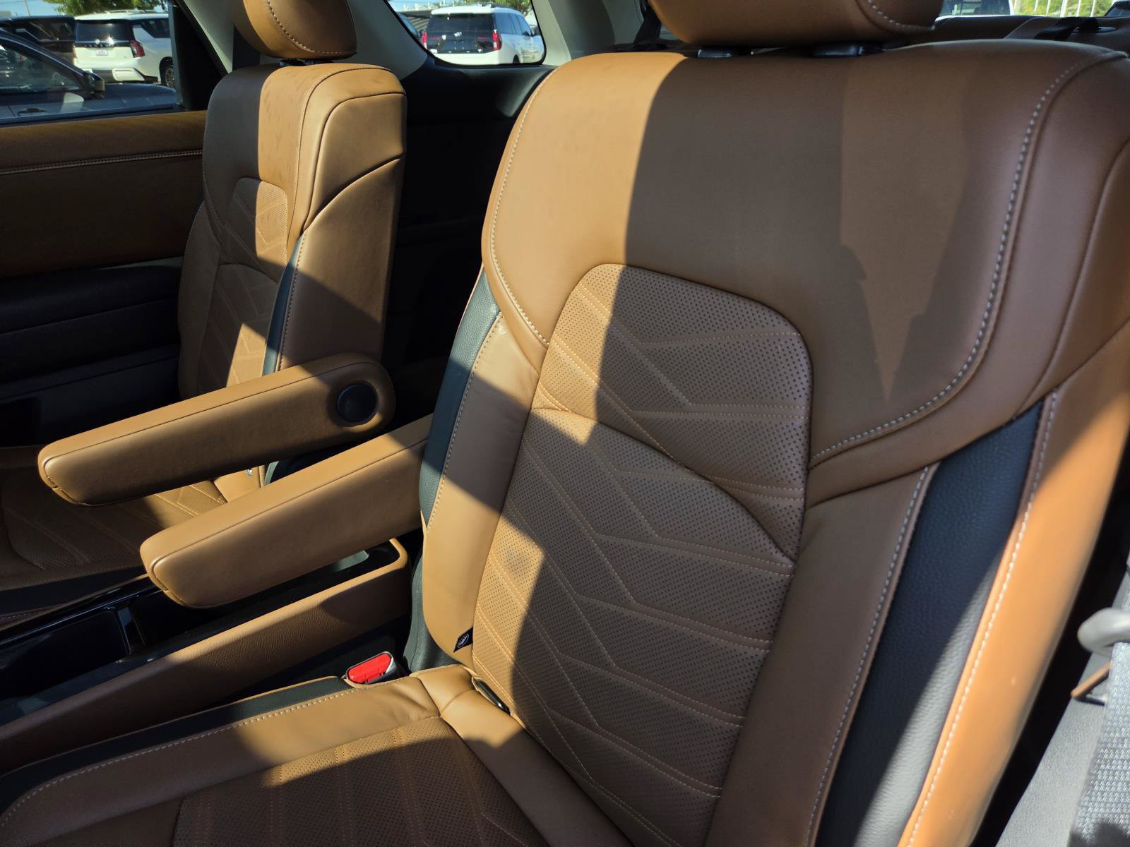 Certified 2023 Nissan Pathfinder Platinum FWD image 20
