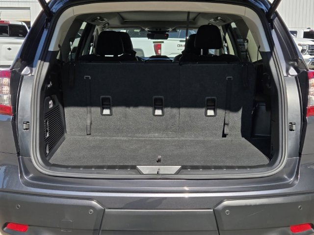 Used 2023 Subaru Ascent Limited w/ Technology Package AWD/4WD image 11