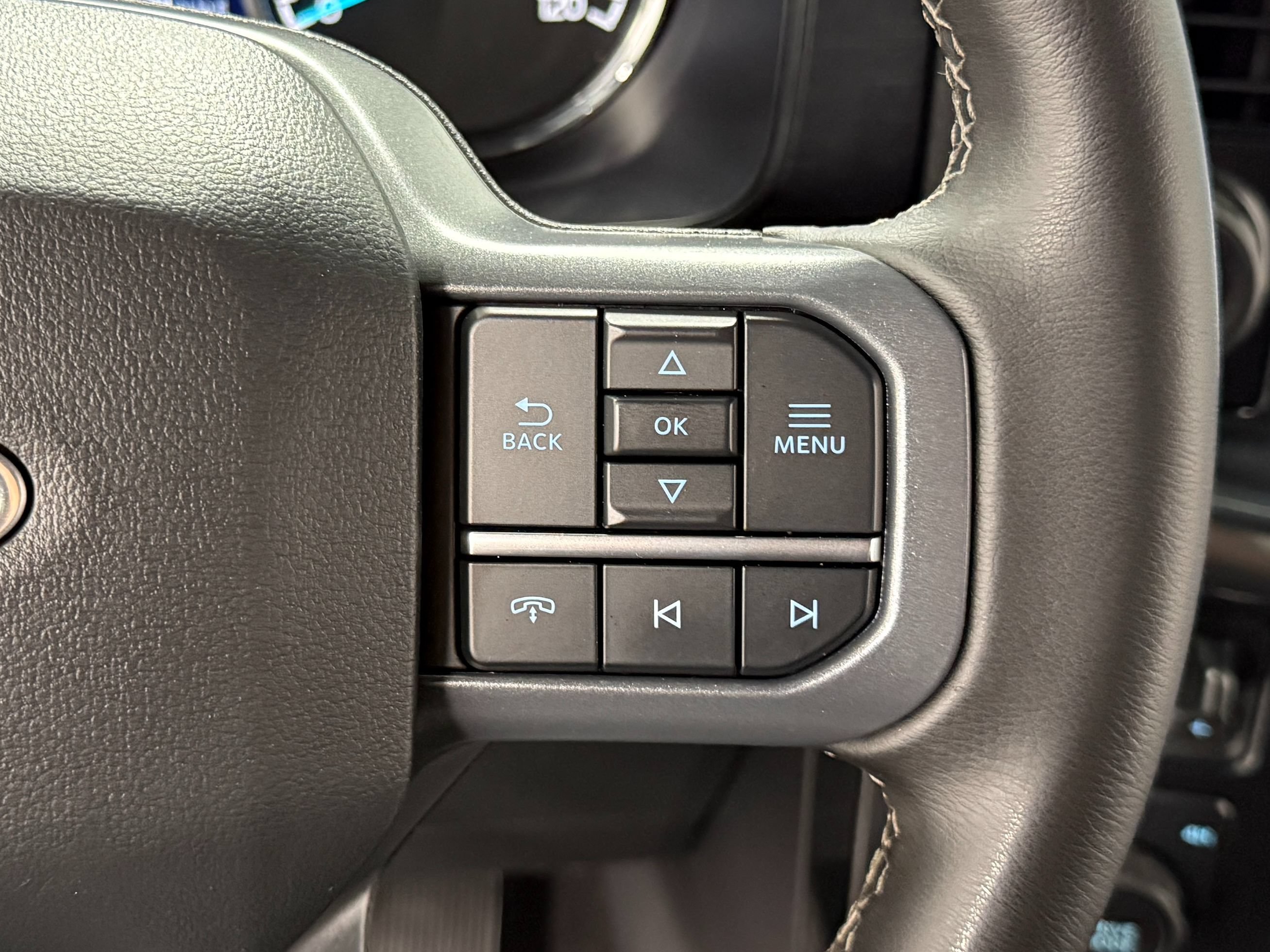 Used 2023 Ford F150 XLT w/ Equipment Group 302A High AWD/4WD image 18