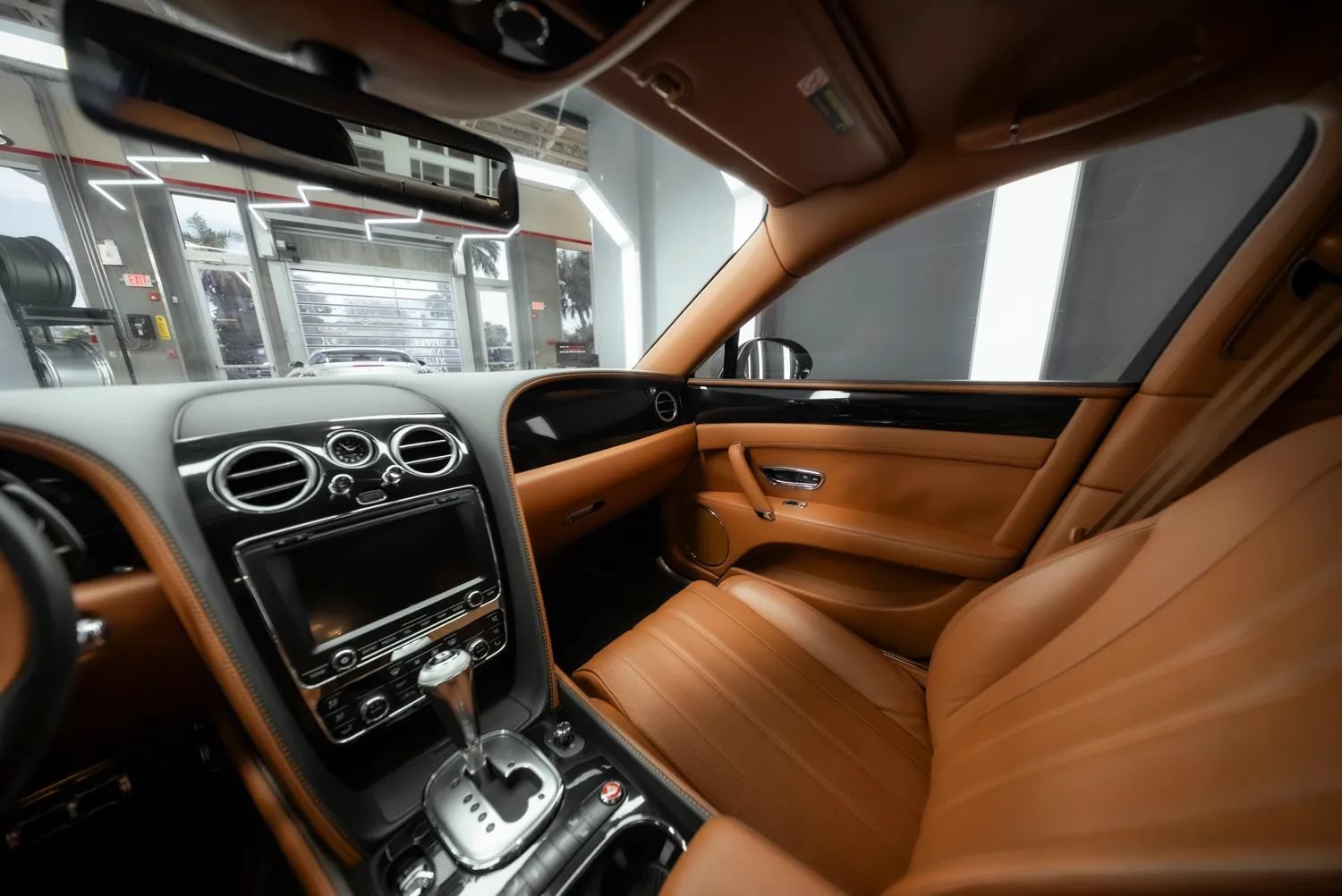 Used 2014 Bentley Flying Spur W12 AWD/4WD image 45