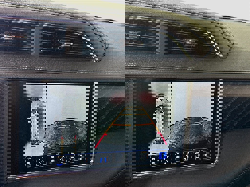 Certified 2024 GMC Yukon Denali w/ Max Trailering Package image 9