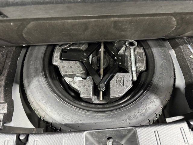 Used 2019 Subaru Crosstrek 2.0i Premium w/ Eyesight System image 11