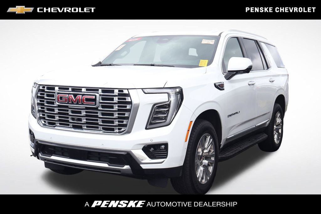 Used 2025 GMC Yukon Denali AWD/4WD image 1
