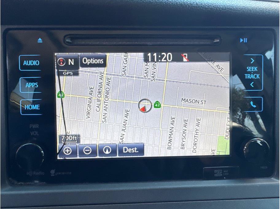 Used 2015 Toyota Sienna SE w/ SE Preferred Package FWD image 32