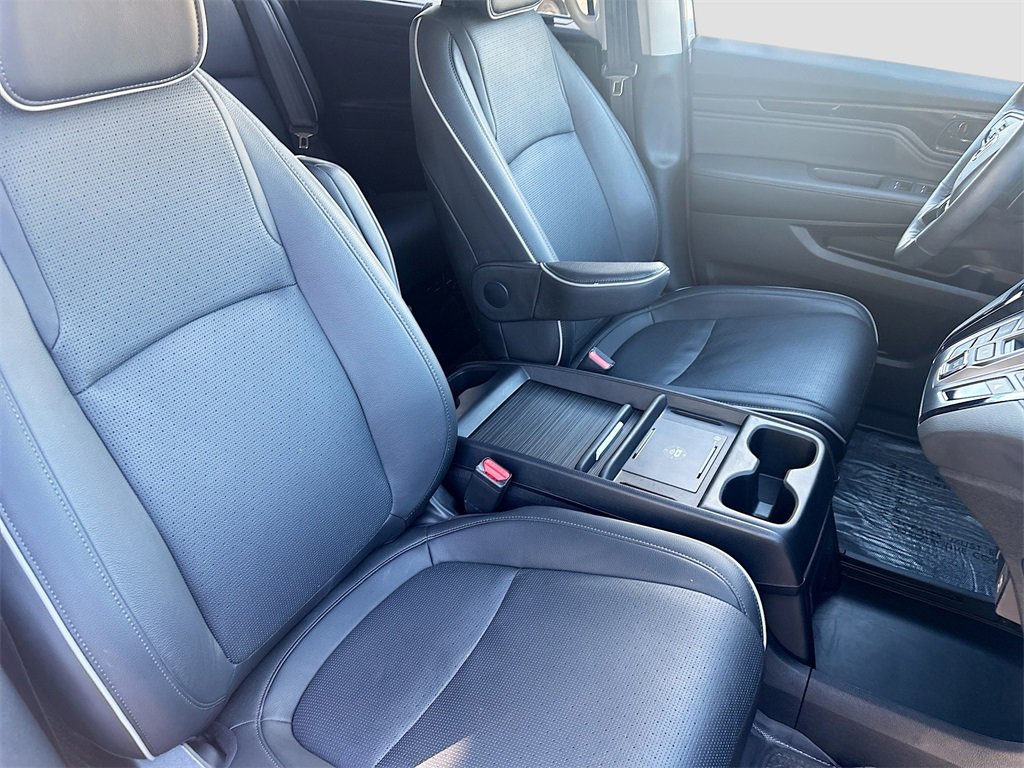 Used 2025 Honda Odyssey Elite image 31