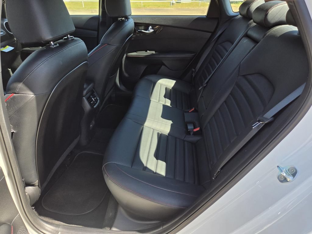 Used 2022 Kia Forte GT FWD image 28