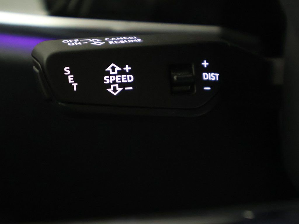 Used 2021 Audi A8 L 3.0T w/ Executive Plus Package image 48