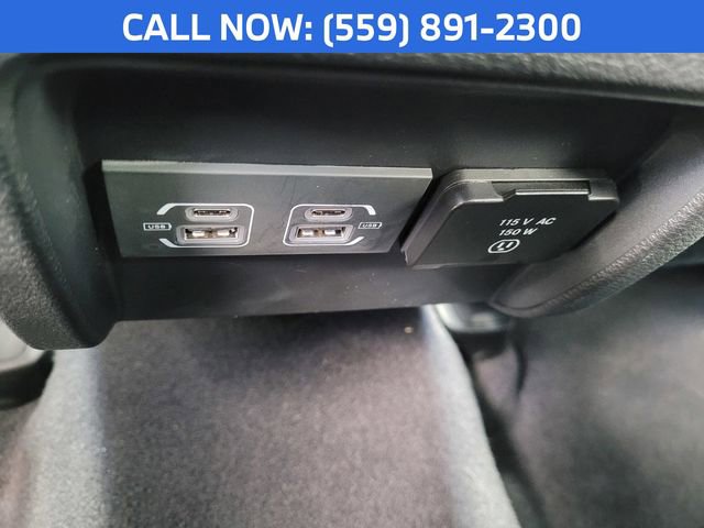 Used 2023 Jeep Cherokee Altitude Lux w/ Lux Elite Package AWD/4WD image 11