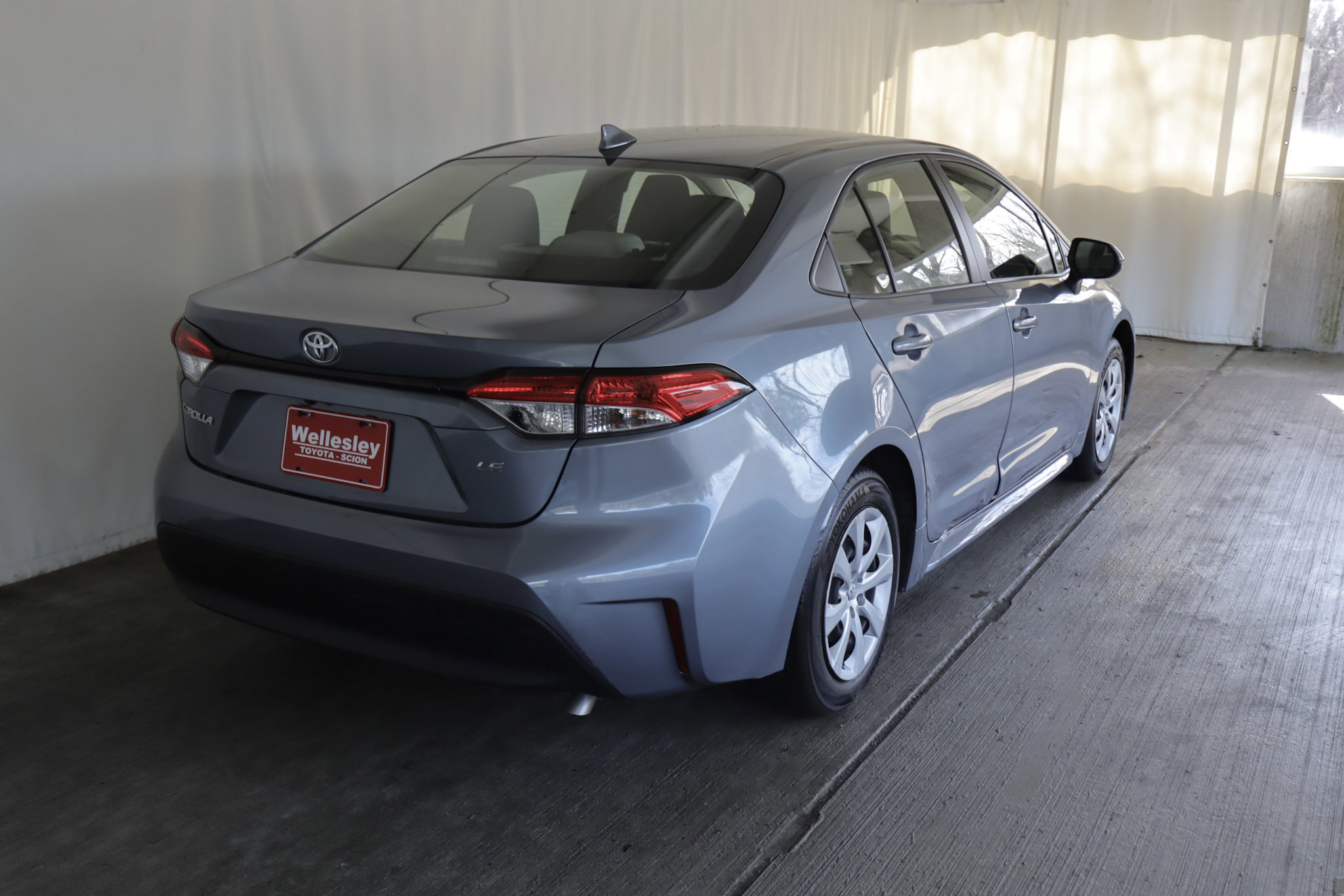 Used 2023 Toyota Corolla LE image 6