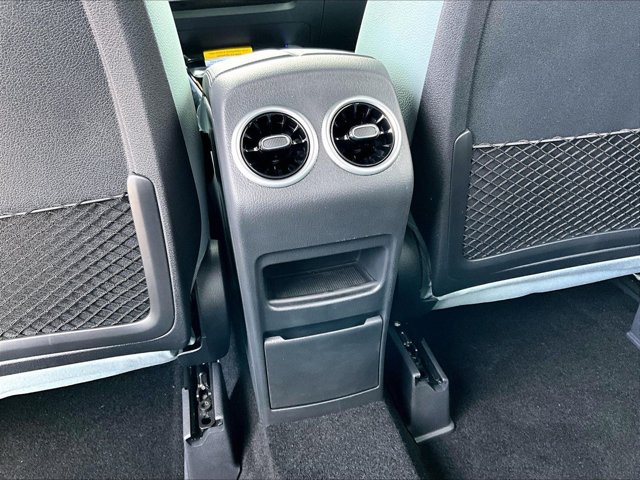 New 2026 Mercedes-Benz GLB 250 image 19