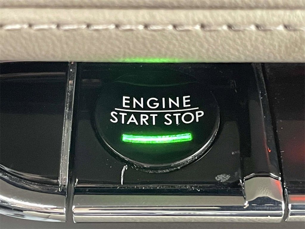 Certified 2023 Lincoln Nautilus Reserve w/ Equipment Group 201A image 25