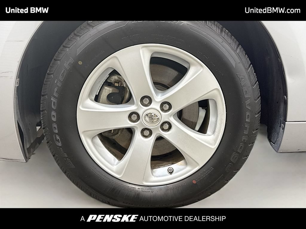 Used 2015 Toyota Sienna LE FWD image 2