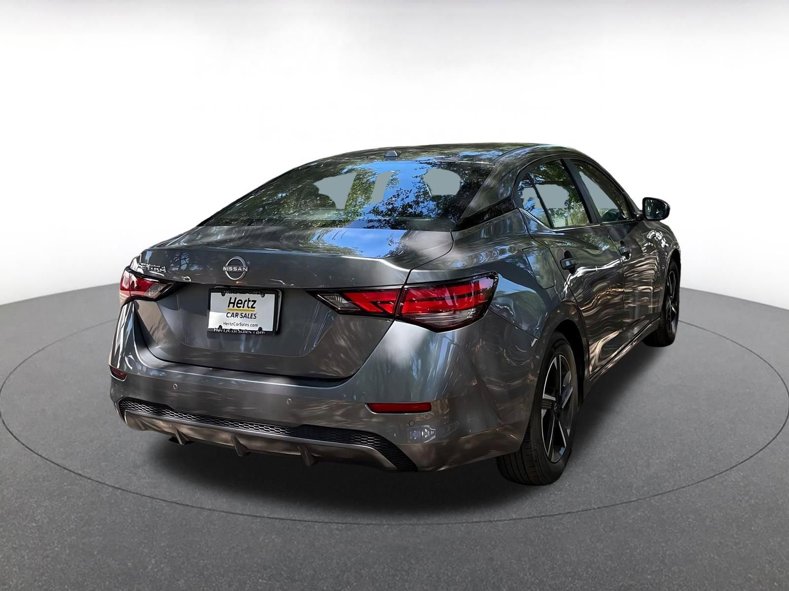 Used 2025 Nissan Sentra SV FWD image 7