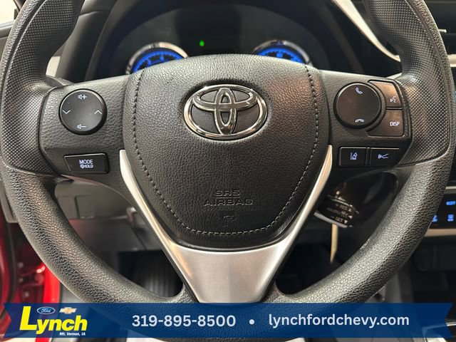 Used 2018 Toyota Corolla LE image 8