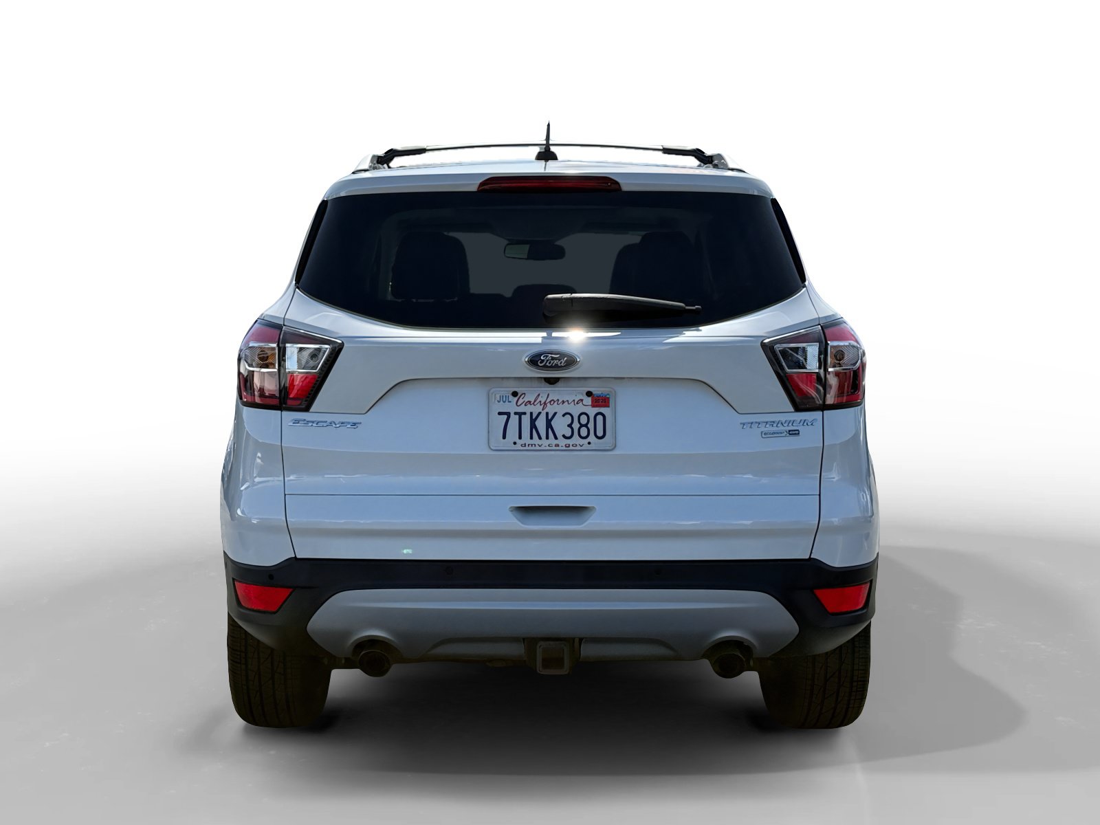 Used 2017 Ford Escape Titanium w/ Equipment Group 301A AWD/4WD image 4