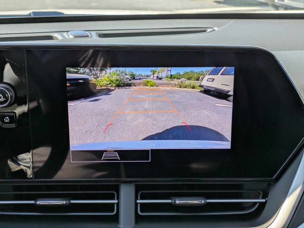 New 2026 Chevrolet Trax LS w/ Driver Confidence Package image 20