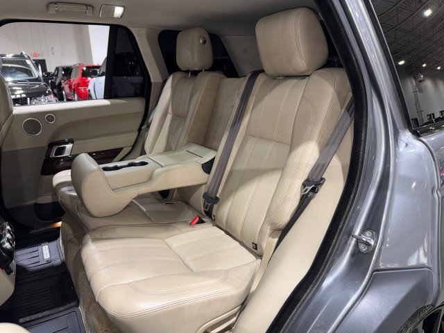 Used 2015 Land Rover Range Rover Supercharged image 13