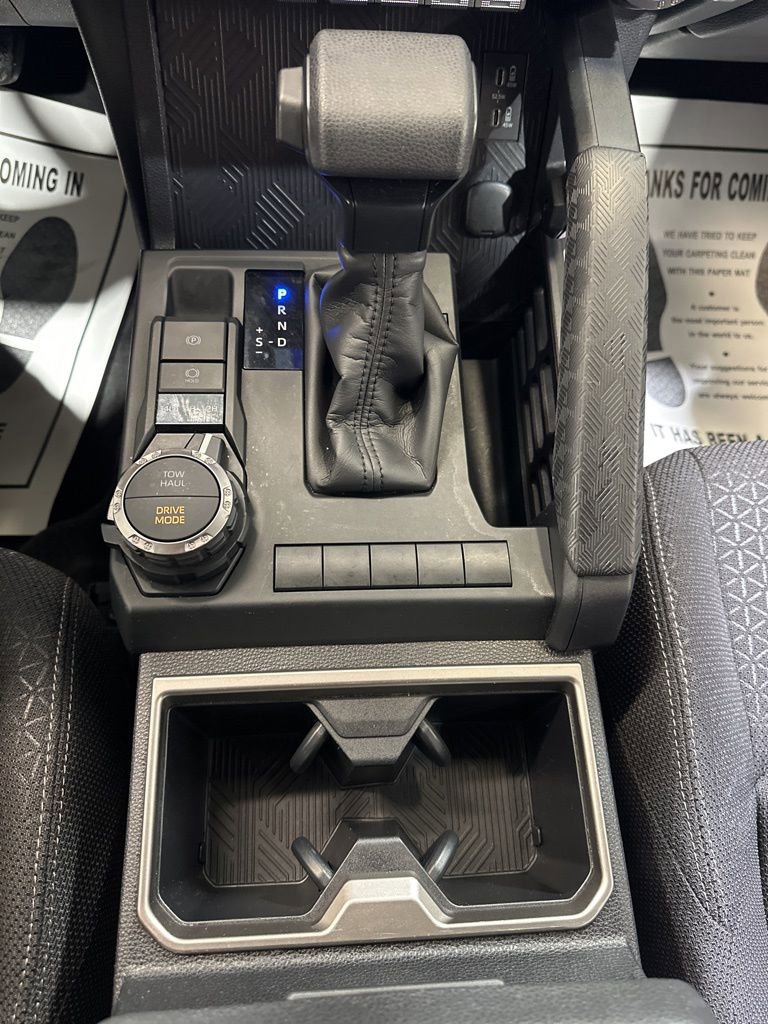 Used 2025 Toyota 4Runner SR5 image 33