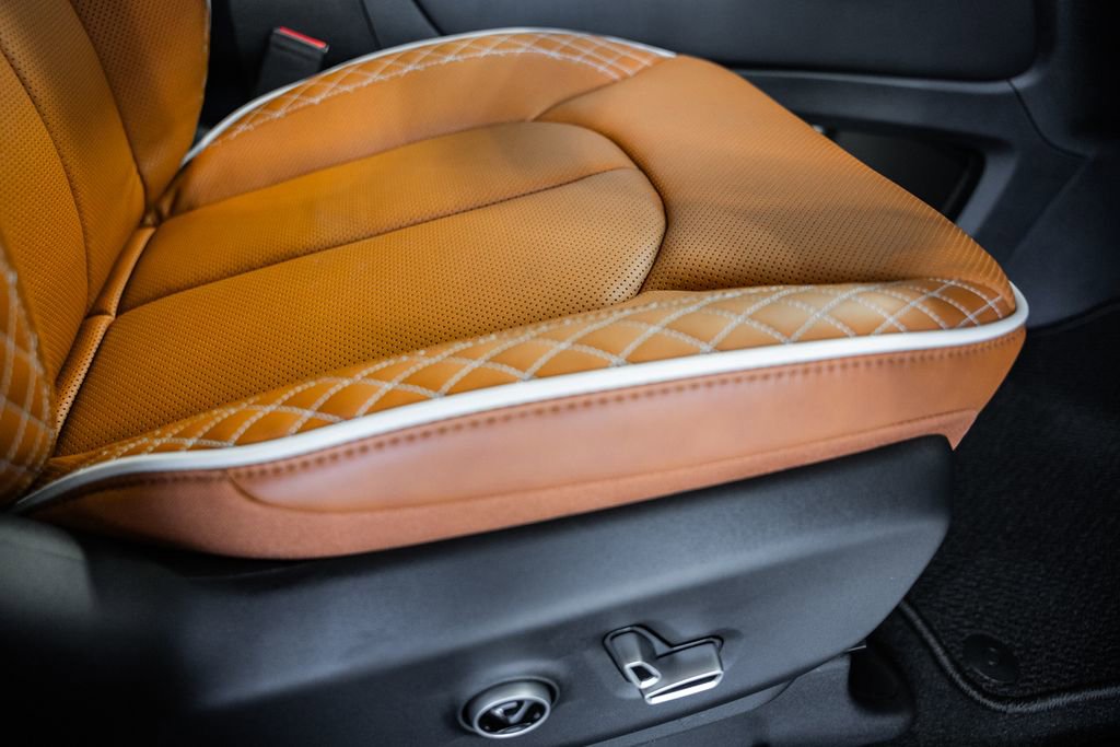 New 2026 Chrysler Pacifica Pinnacle image 33