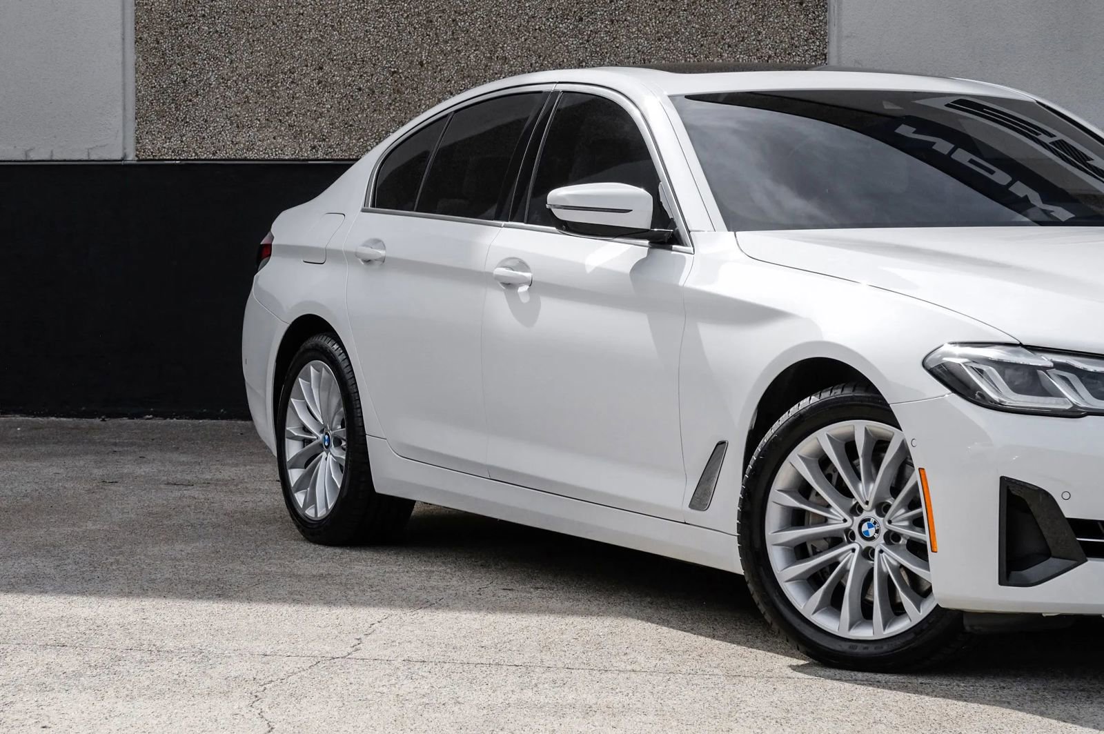 Used 2021 BMW 540i xDrive 540i xDrive Sedan 4D w/ Executive Package image 7