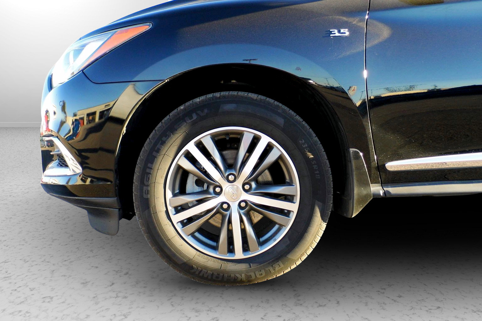 Used 2020 INFINITI QX60 Luxe w/ Essential Package image 11