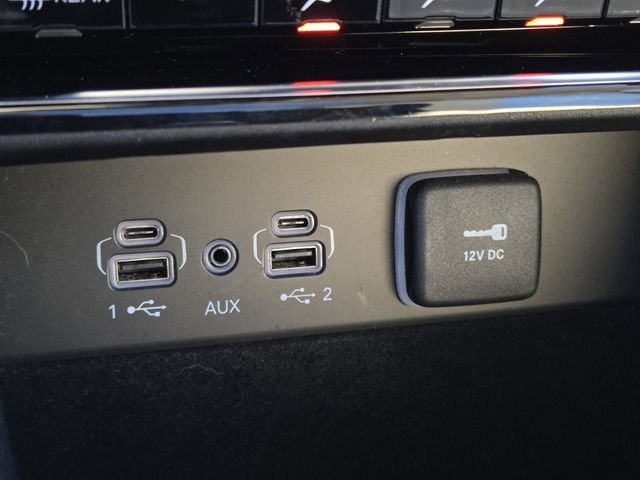 Used 2021 Jeep Grand Cherokee L Limited image 8