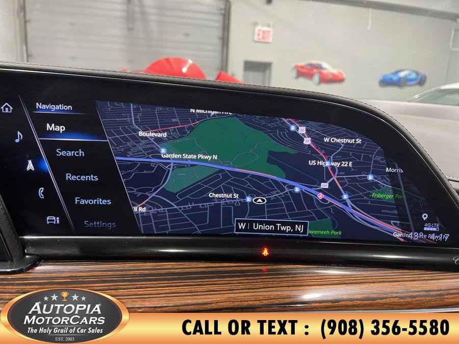 Used 2024 Cadillac Escalade Premium Luxury image 44