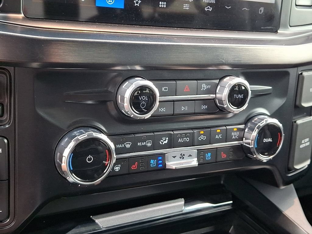 Used 2025 Ford F250 Lariat w/ Lariat Ultimate Package AWD/4WD image 15