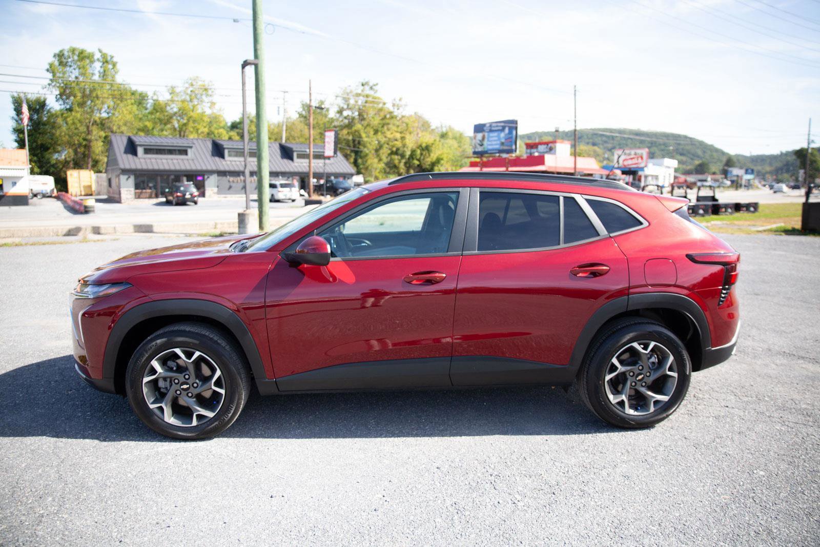 Certified 2024 Chevrolet Trax LT image 6