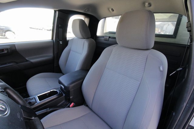 Used 2018 Toyota Tacoma SR5 image 4