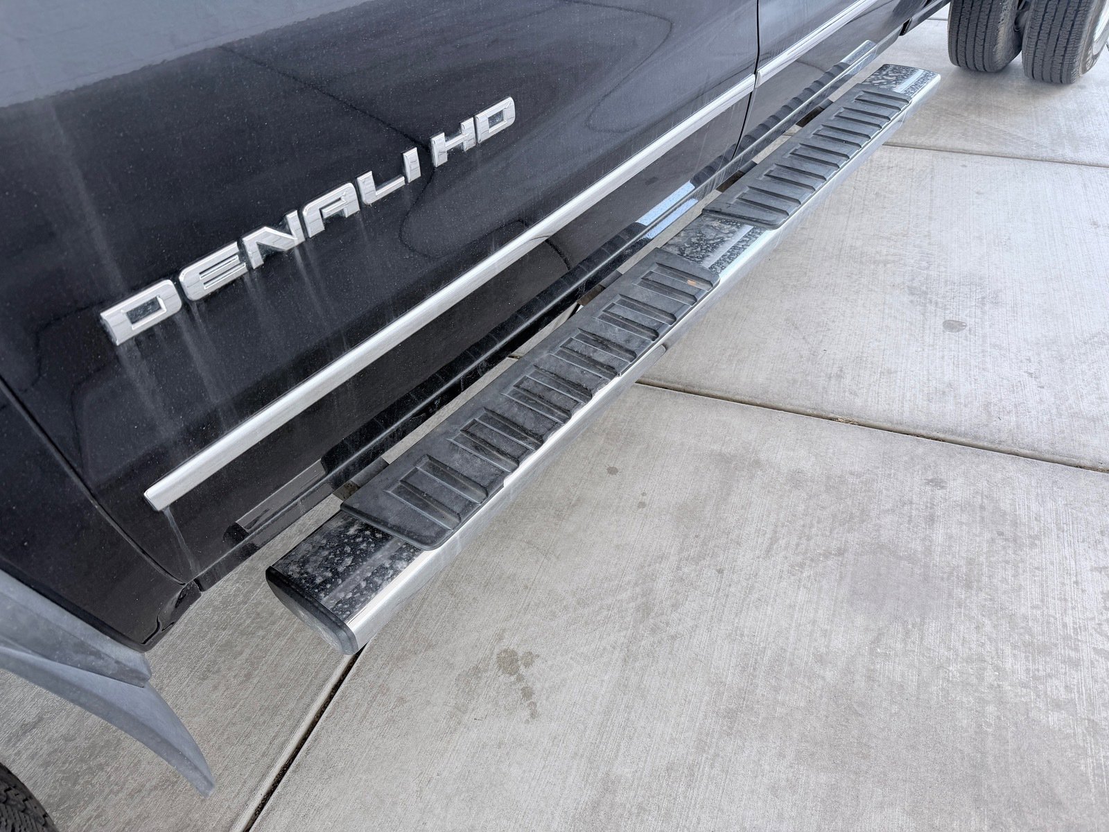 Used 2015 GMC Sierra 3500 Denali w/ Duramax Plus Package image 14