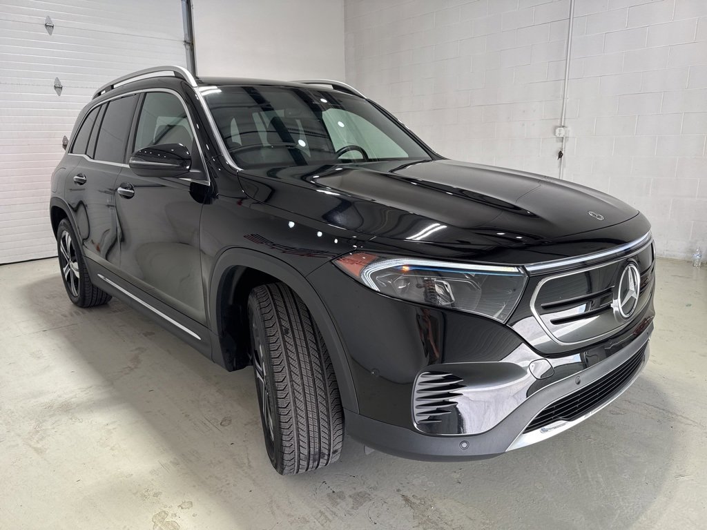 Used 2023 Mercedes-Benz EQB 350 4MATIC SUV w/ Exclusive Package image 3