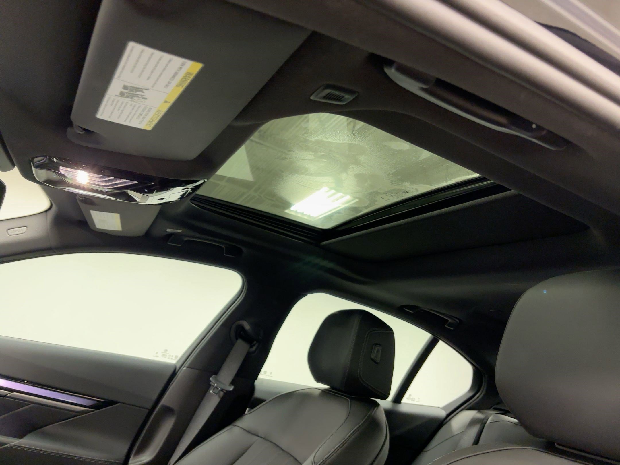 Certified 2025 BMW i5 xDrive40 w/ M Sport Package image 16