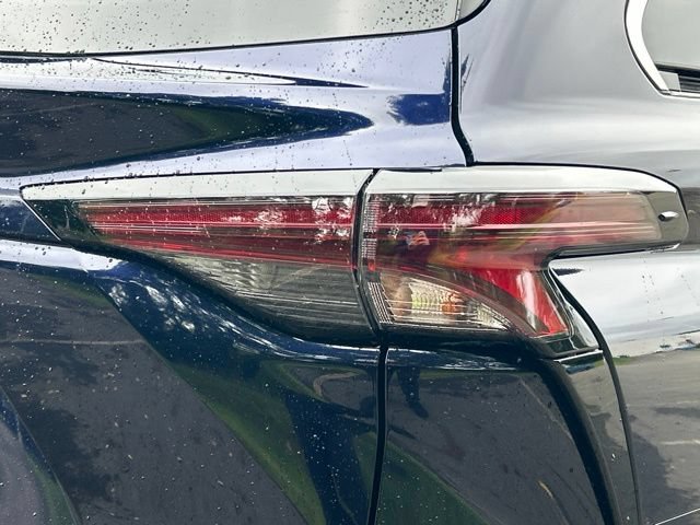 Certified 2023 Toyota Sienna LE FWD image 10