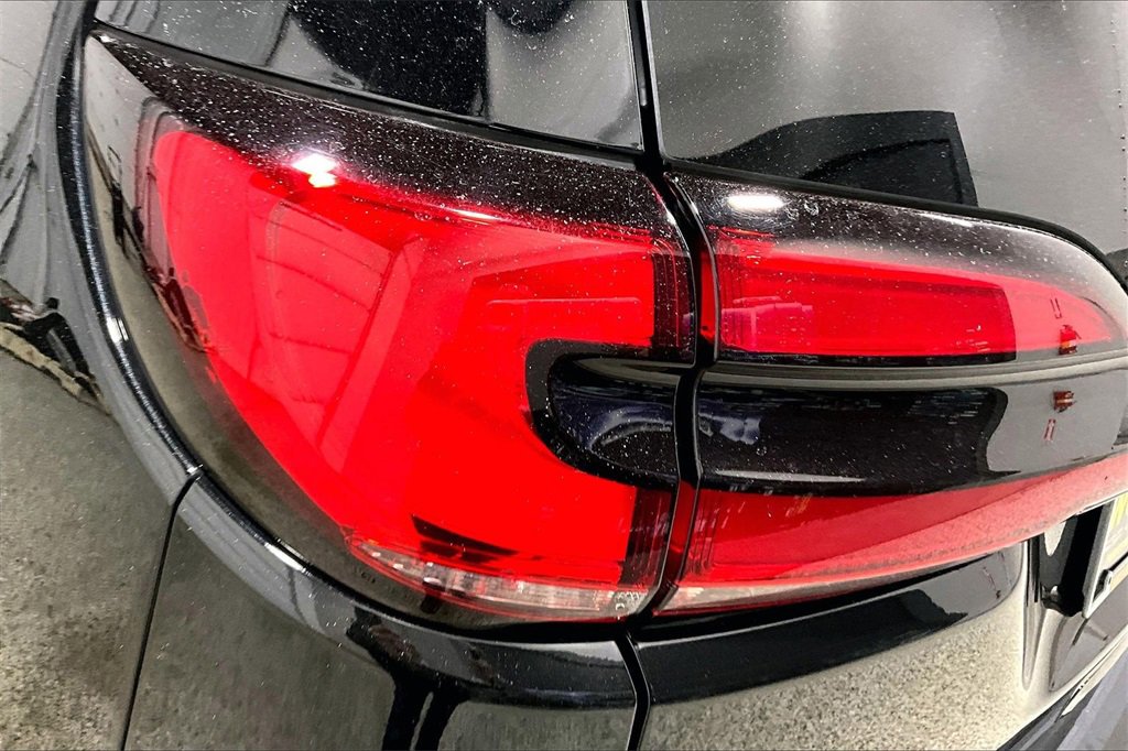 Used 2022 Chrysler Pacifica Touring-L image 24