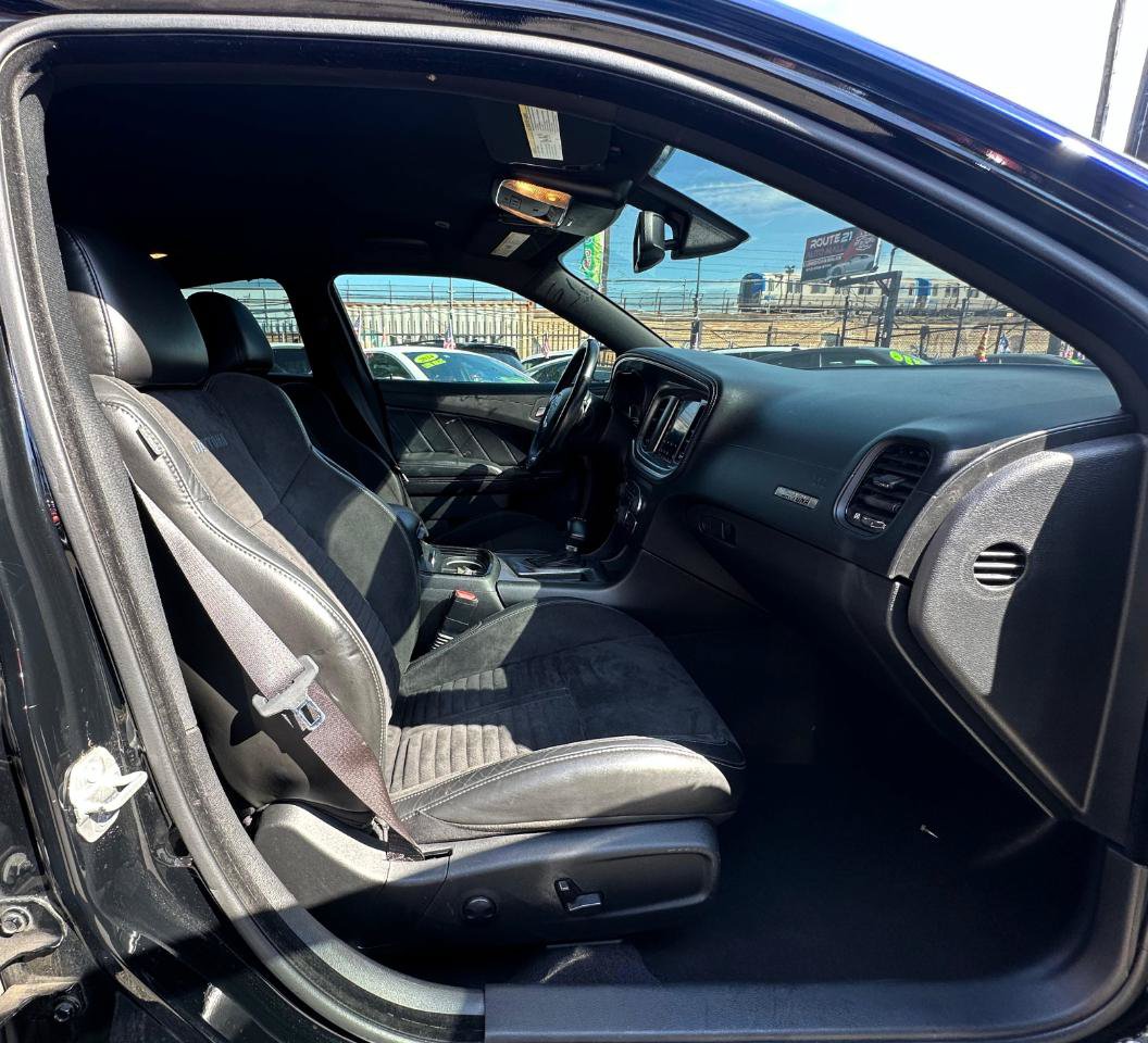 Used 2022 Dodge Charger R/T w/ Daytona Edition Group RWD image 23