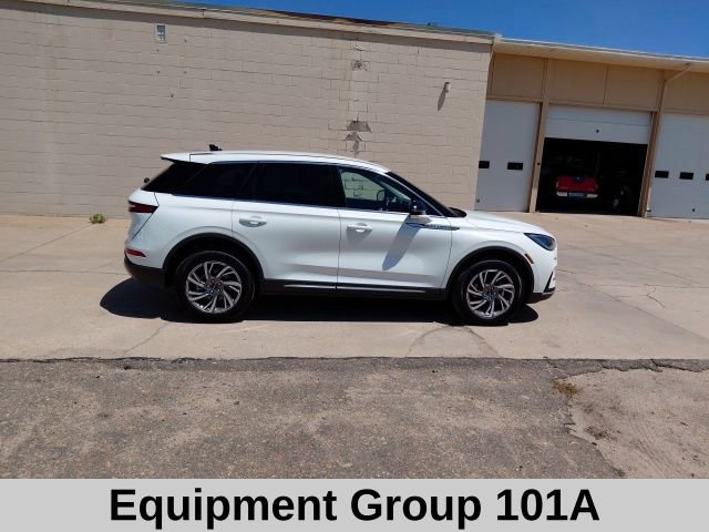 Used 2023 Lincoln Corsair FWD w/ Equipment Group 101A image 3