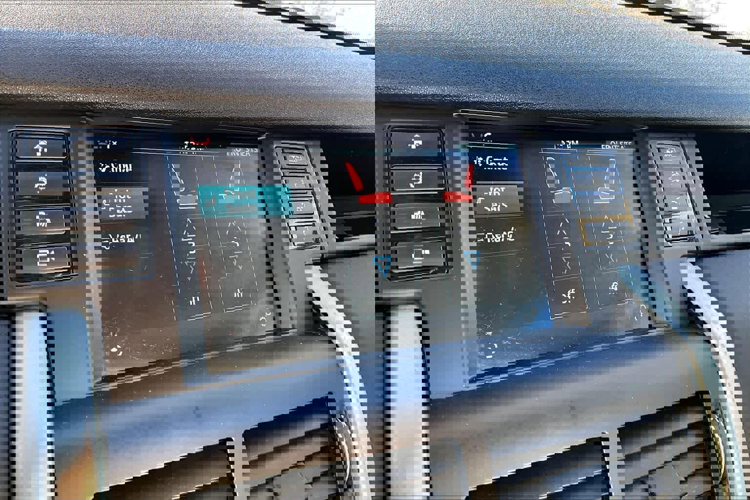 Used 2017 Land Rover Discovery Sport HSE image 35